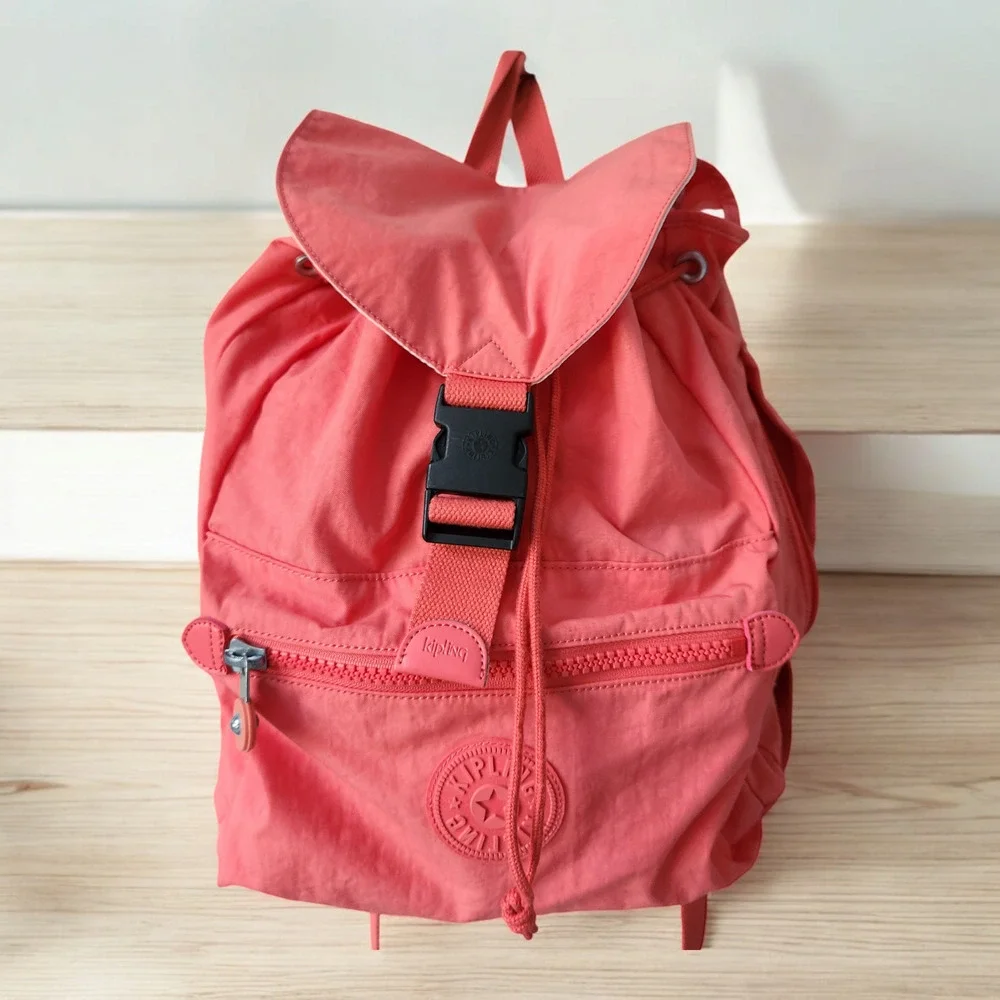 Kipling keeper travel